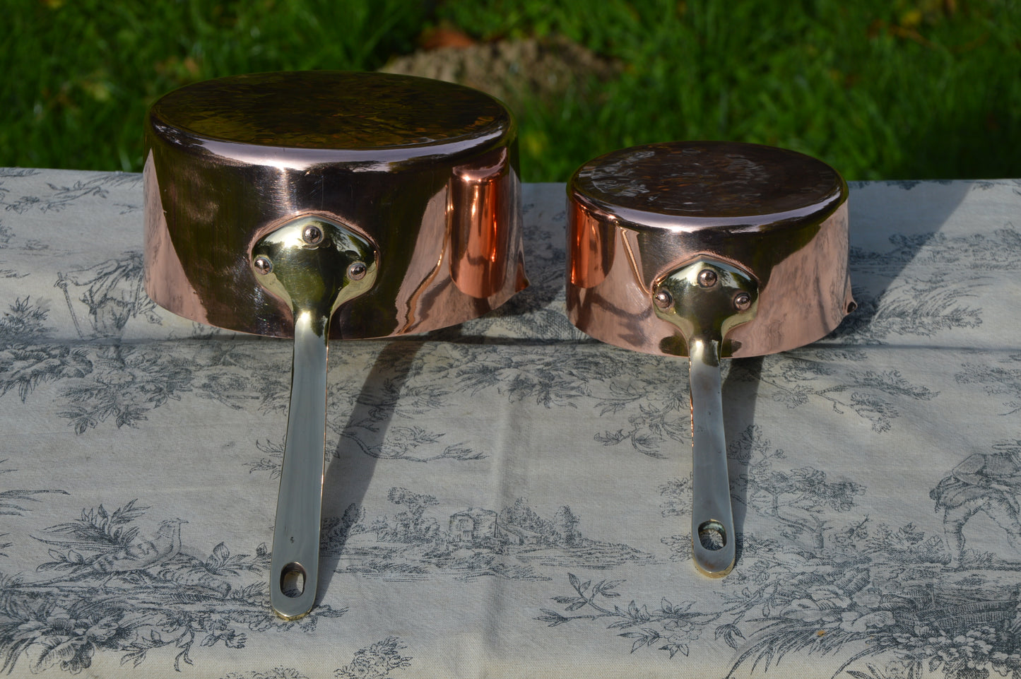 Two Copper Saucepans With Pouring Lips New Hand Wiped Tin 12cm and 16cm Bronze Handles Copper Rivets Superb Chef Pair