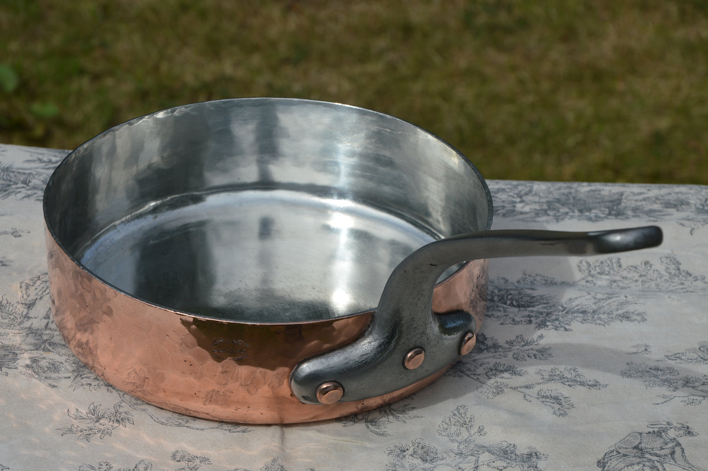 Copper Saute 2.7mm 24cm 9 1/2" New Bill Cox Tin Mora et Cie Villedieu Made Refurbished Thick Copper Fry Skillet Iron Handles