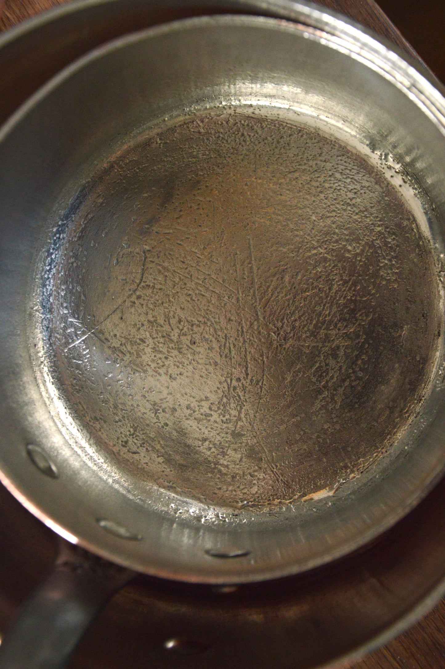 Vintage Five Copper Pans 2.6-2.8mm 14cm-22cm Very Well Used French Professional Graduated Made in France Iron Handles New Hand Wiped Tin