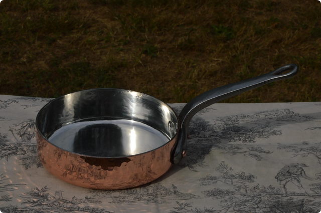 Vintage Copper Sauté Pan: 2.7mm French Chef Pan, Re-Tinned, 8 inch 20cm