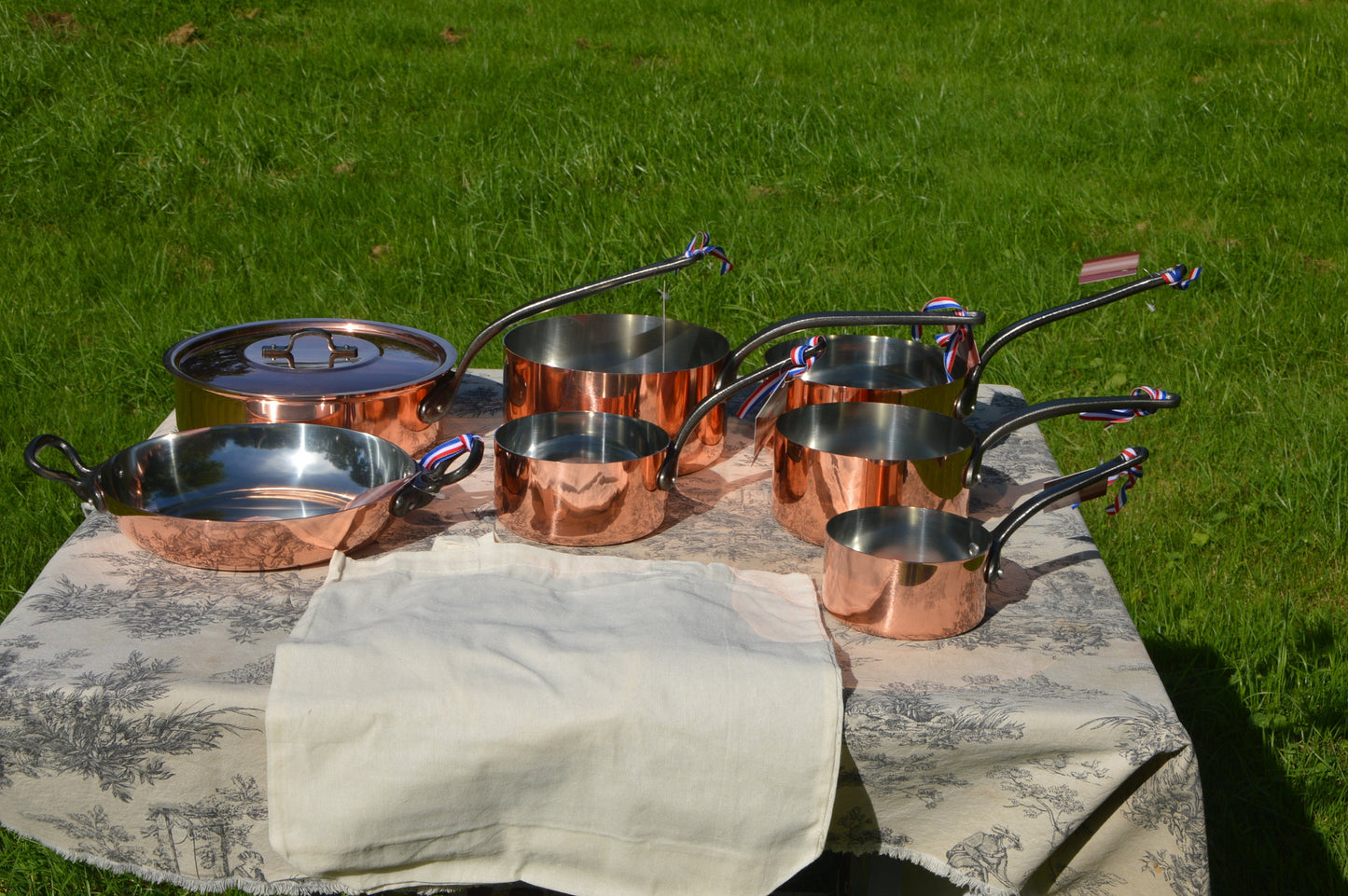 French Kitchen Super Sized Starter Set NKC 12-20cm Saucepans NKC 24cm Oven Dish NKC 24cm Copper Saute and Lid Normandy Kitchen Cotton Sacks