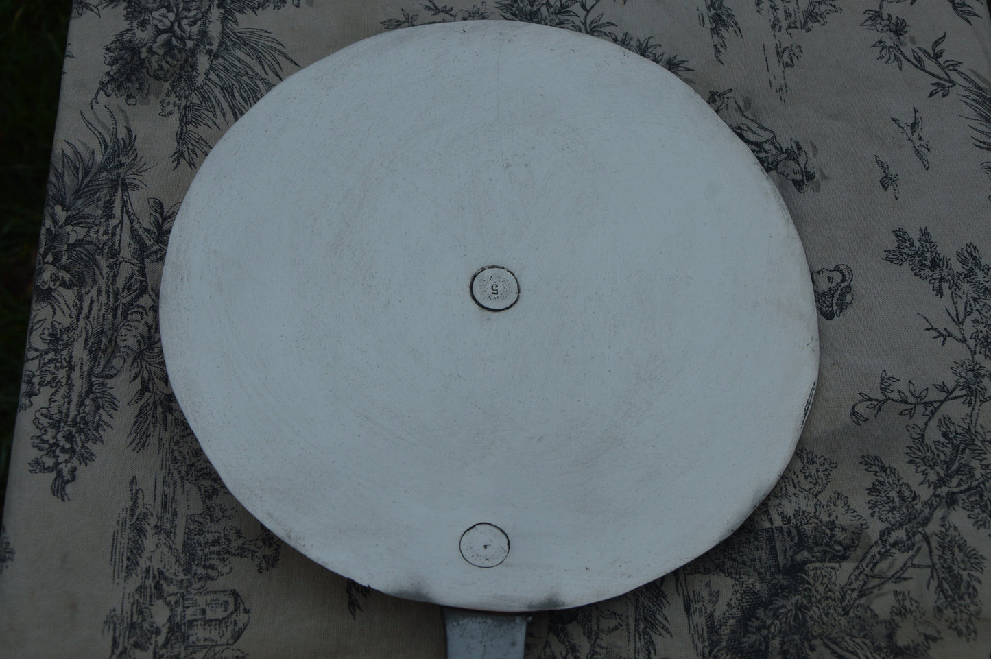 Antique French Copper Splash Lid: Normandy Kitchen Decor (23.5cm)