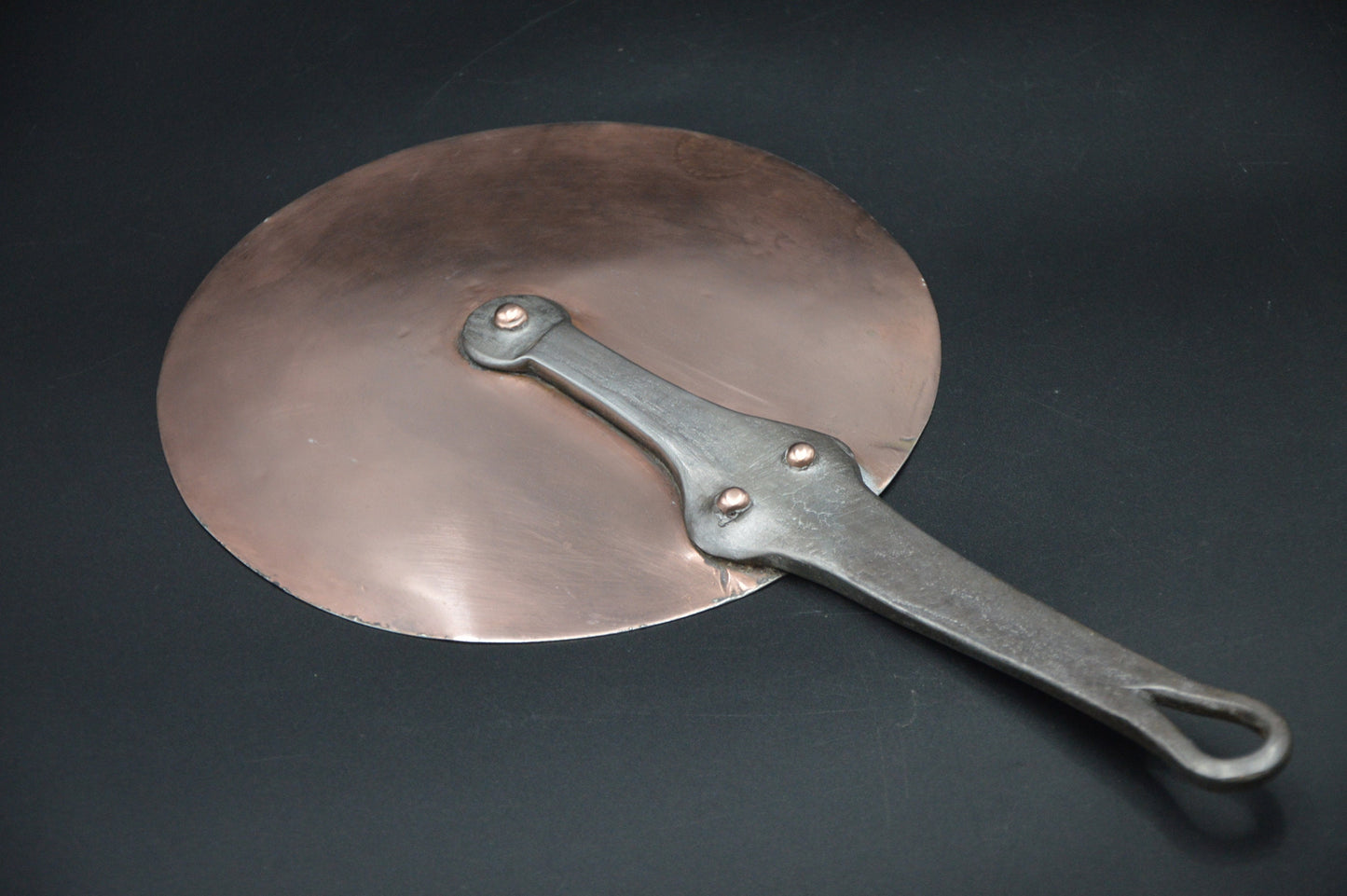 Couvercle Antique en étain, nouveau couvercle à poignée en fer français pour poêle de 16/17cm, couvercle Antique anti-éclaboussures, Rivets en cuivre et poignée en fer, joli vieux couvercle