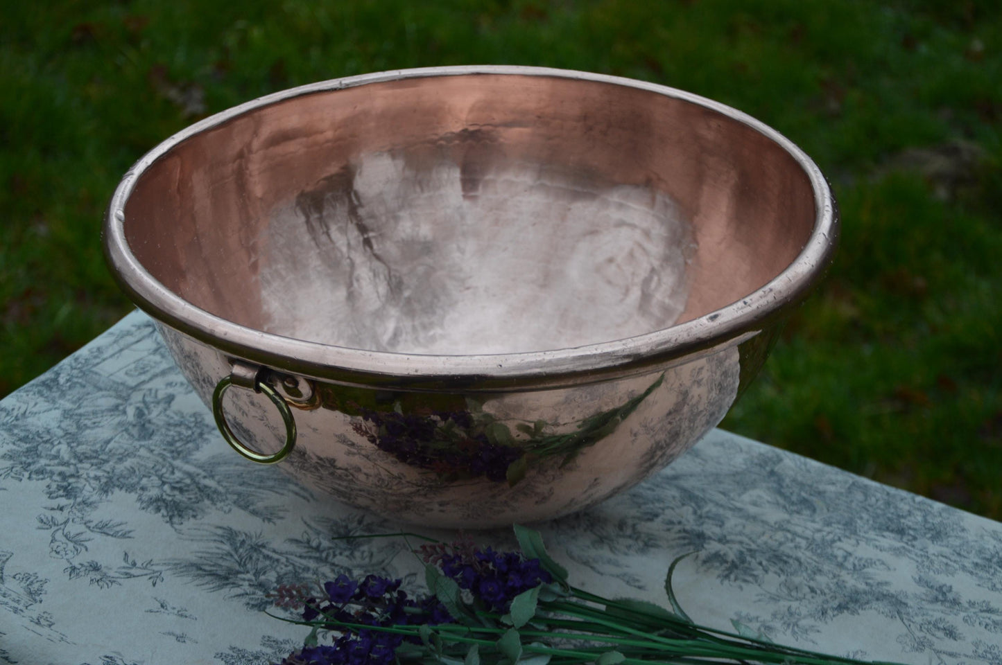Large Antique French Copper Mixing Bowl: Kitchen Cuisine Decor 17 inch 38cm