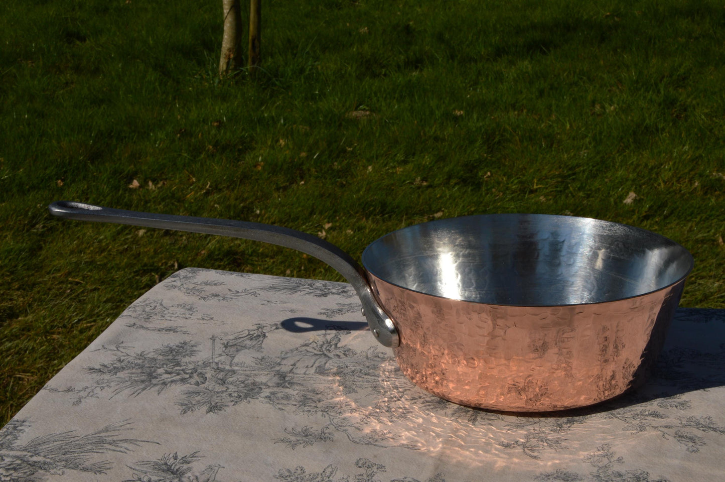 French Copper 2mm Sauteuse Evasee Pan Windsor New Atelier du Cuivre Tin Lined Vintage Professional Windsor 8 5/8" 22cm Fabrication Francaise