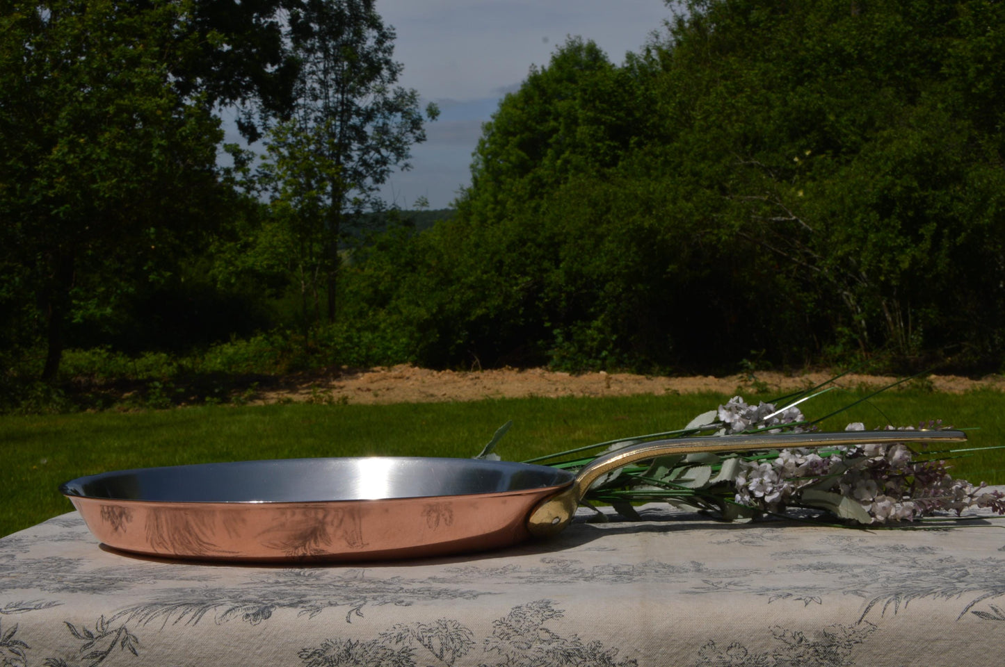 French Faymont Copper Skillet: Stainless Steel Interior, Bronze Handle, 26cm