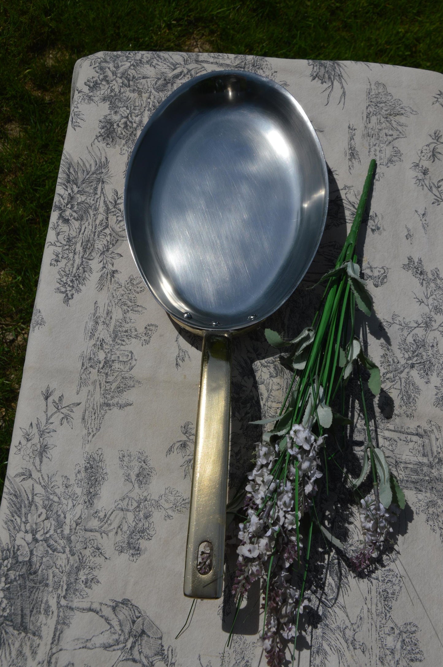 French Faymont Copper Skillet: Stainless Steel Interior, Bronze Handle, 26cm