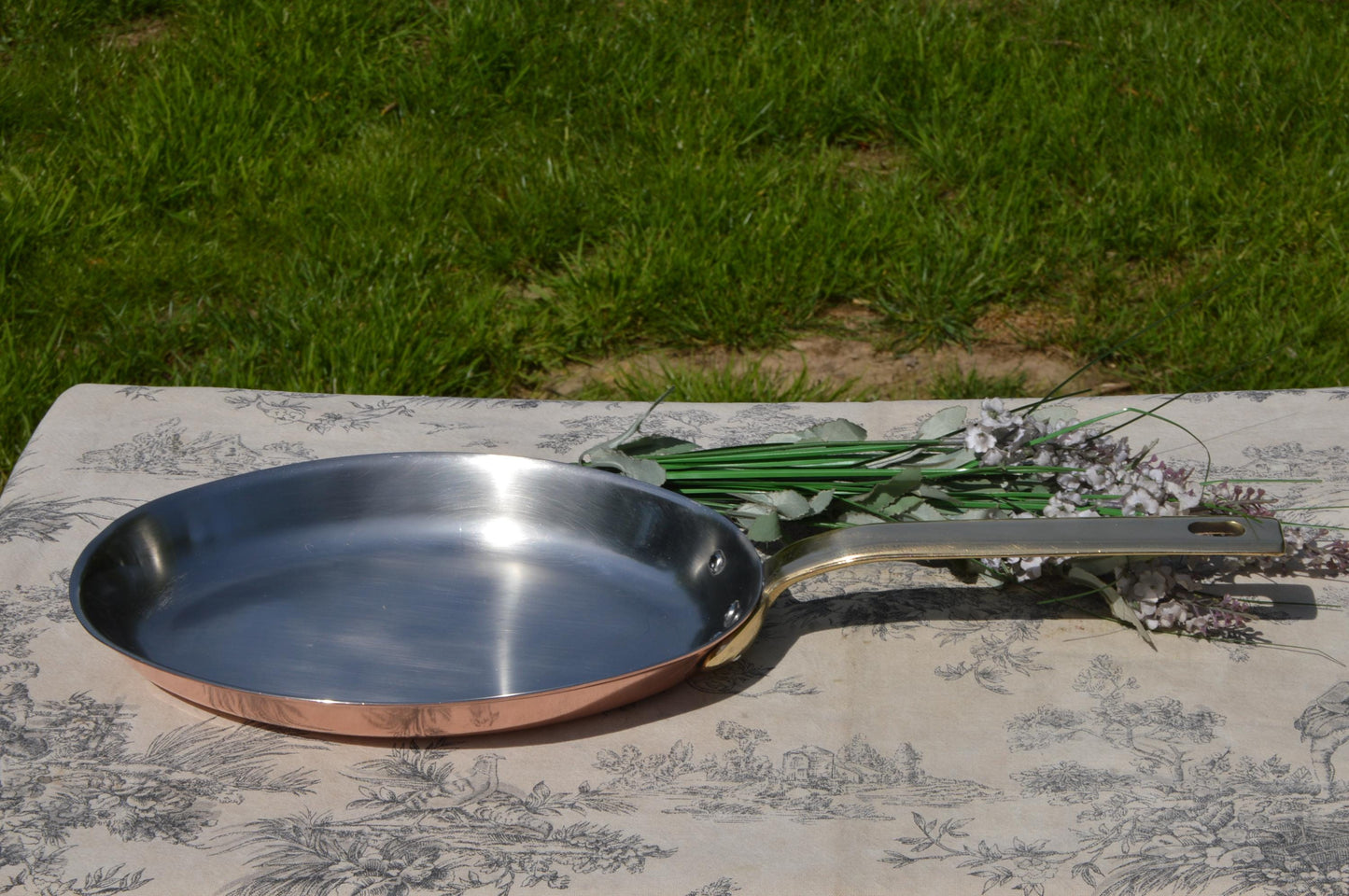 French Faymont Copper Skillet: Stainless Steel Interior, Bronze Handle, 26cm