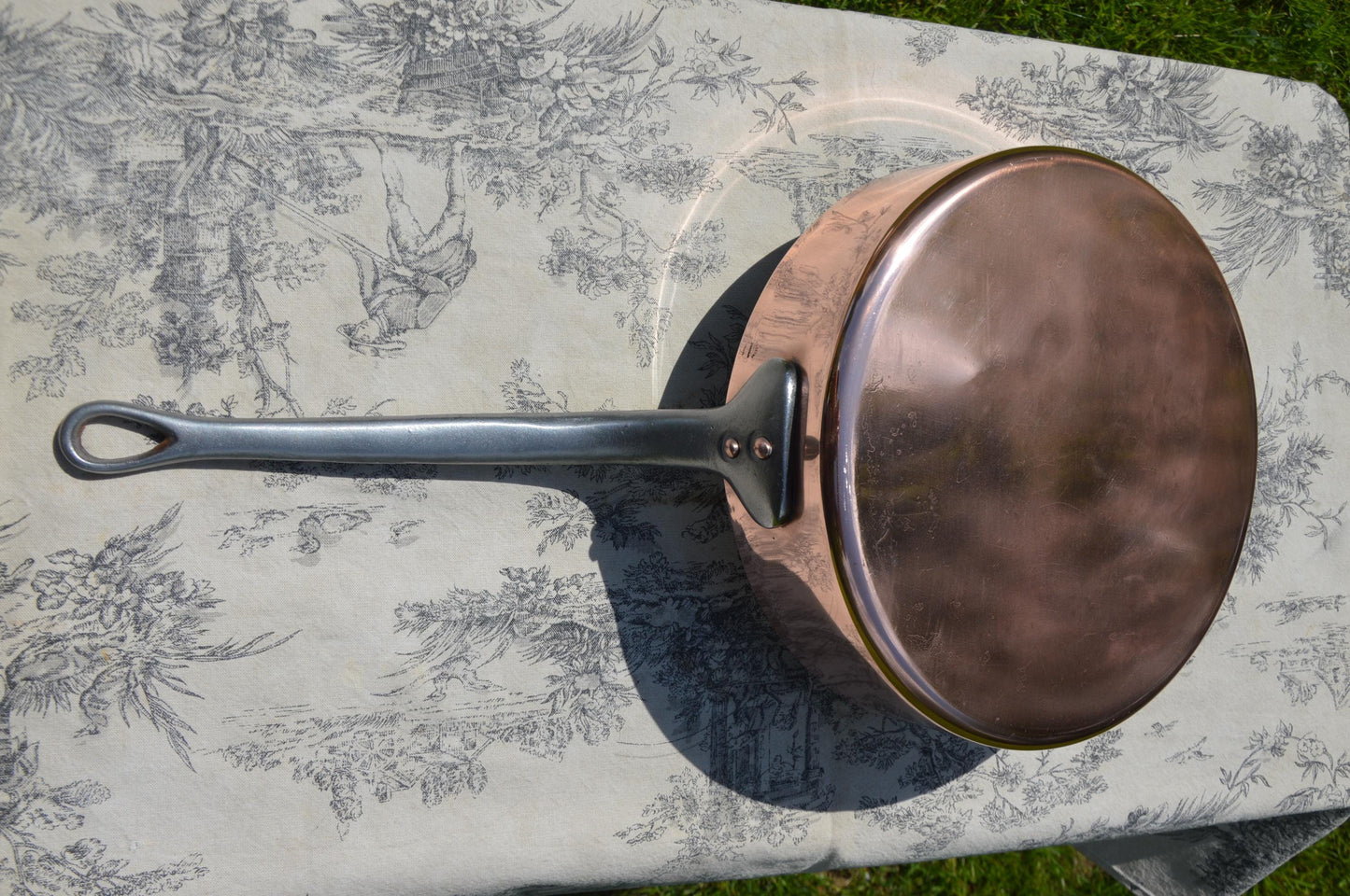 Villedieu Copper Frying Pan: 24cm French Saute Pan, Hand-Tinned