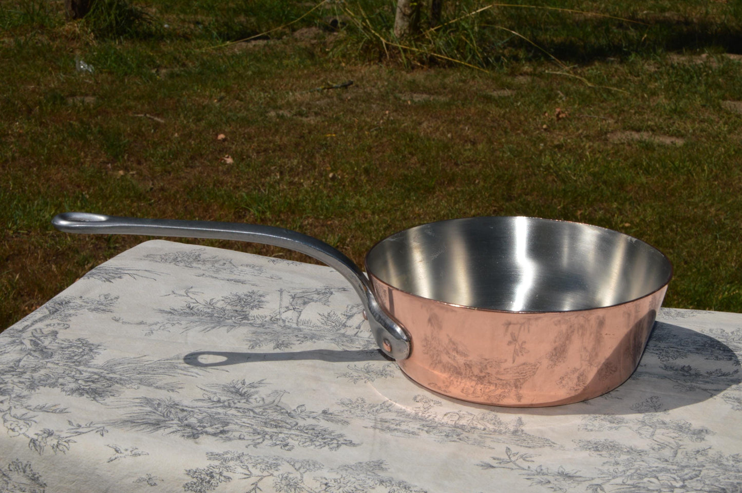 Copper Pan Metaux Ouvres 2.2mm Made in France French Nickel Lined Pan Copper Fry Sauteuse Evasee Cast Iron Handle Steel Rivets