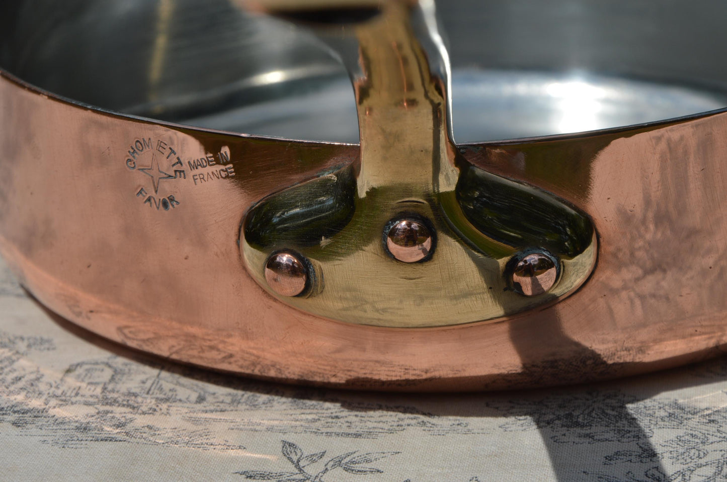 Chomette Favor 20cm 8" Vintage French Copper Professional Sauté Pan 1.8mm Cast Bronze Handle New Hand Wiped Tin Professional Saute Pan Dents