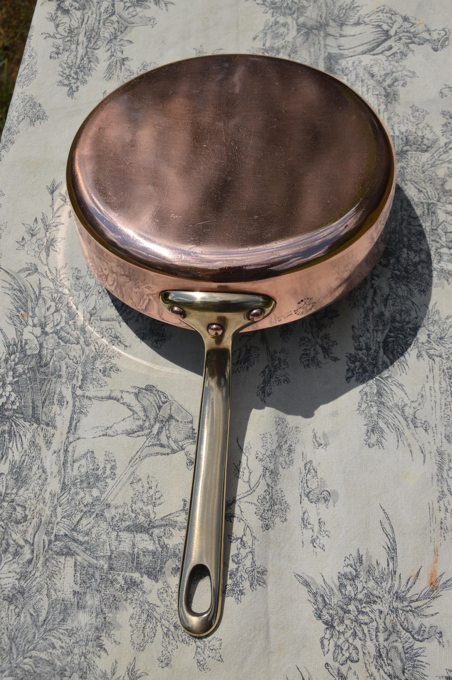 Chomette Favor 20cm 8" Vintage French Copper Professional Sauté Pan 1.8mm Cast Bronze Handle New Hand Wiped Tin Professional Saute Pan Dents