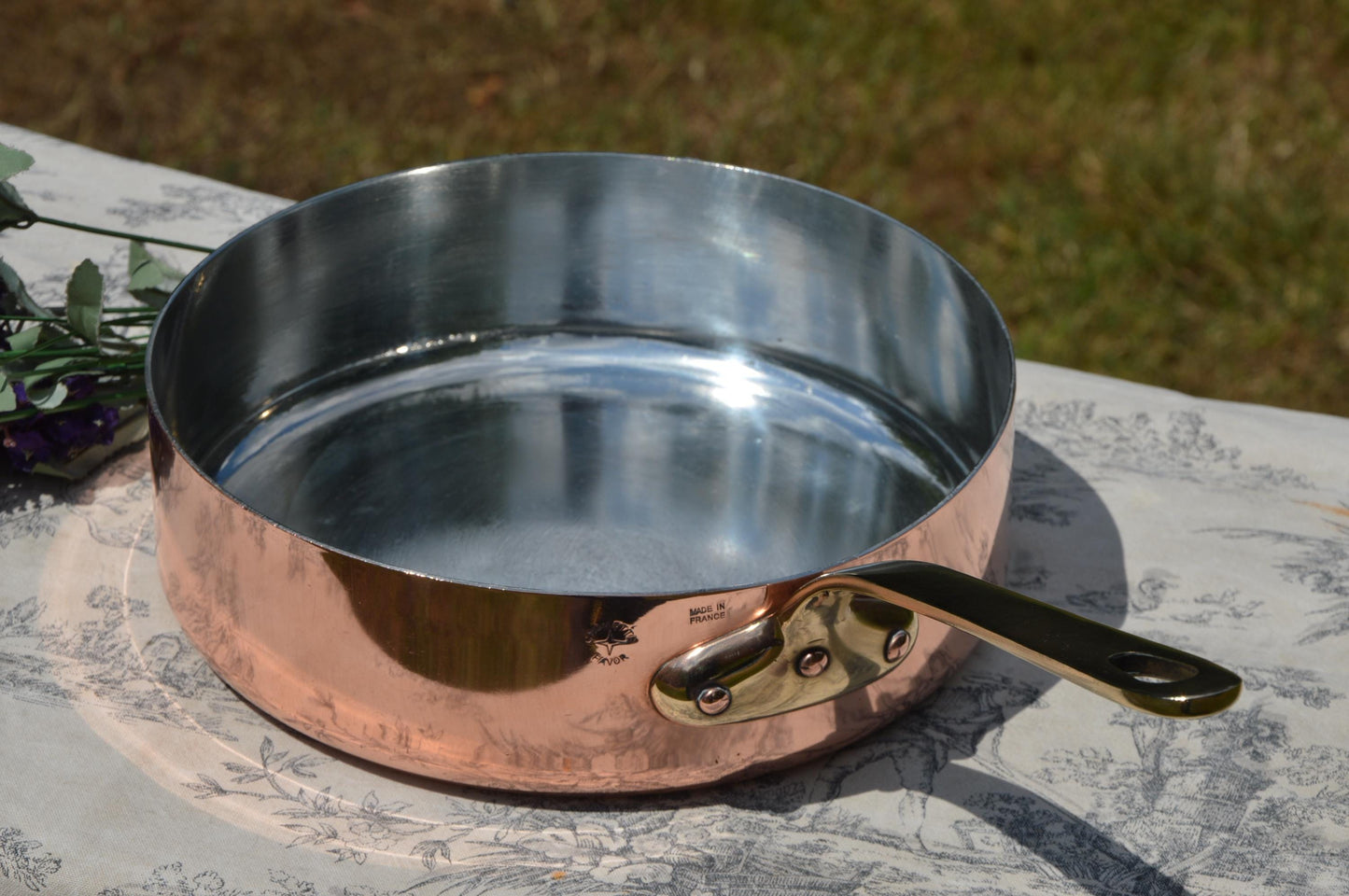 Chomette Favor 24cm 9 1/2" Vintage French Copper Professional Saute Pan 1.6mm Cast Bronze Handle New In-House Tin Professional Saute Pan