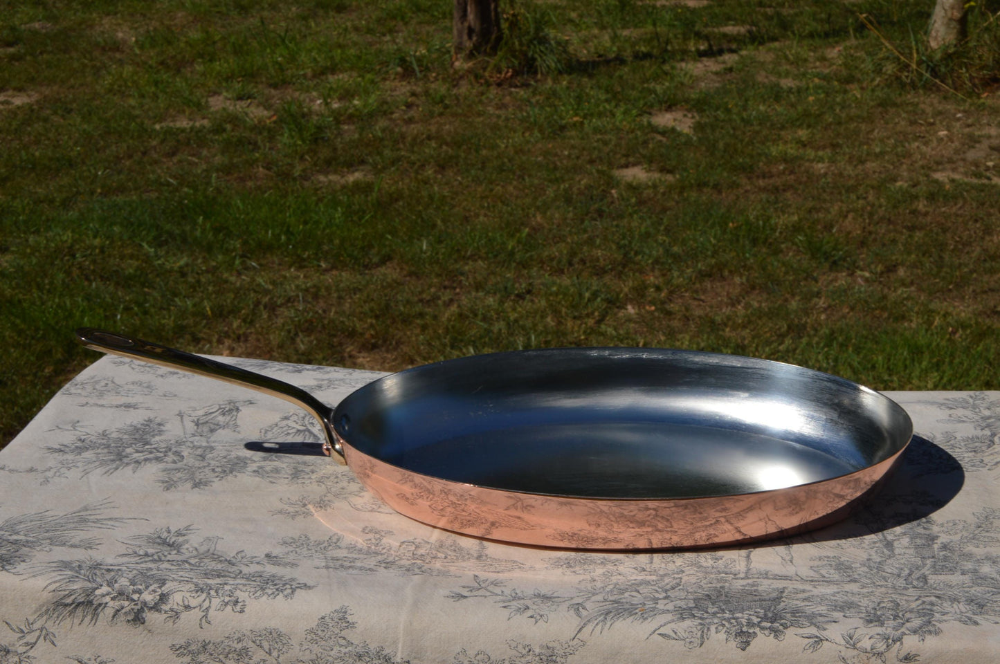 French Copper Skillet 1.4mm Rim 2mm Base Frying Fish Saute Pan Made in France Cooking Kitchen New Tin Lined Fry 35cm 14" Professional