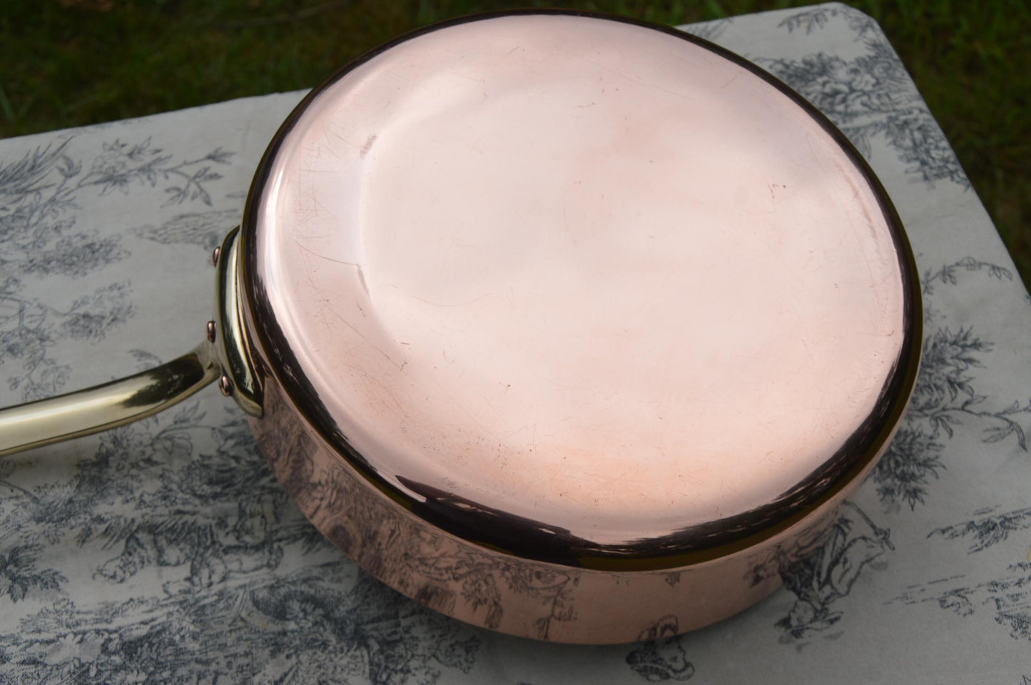 Vintage Saute Pan New Tin Villedieu 1.6mm French Copper Pan 24cm 9 1/2" Professional Saute Bronze Handles Lid Quality New Villedieu Tin