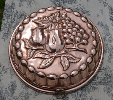 Antique and Vintage Copper Moulds Molds - FREE SHIPPING WORLDWIDE
