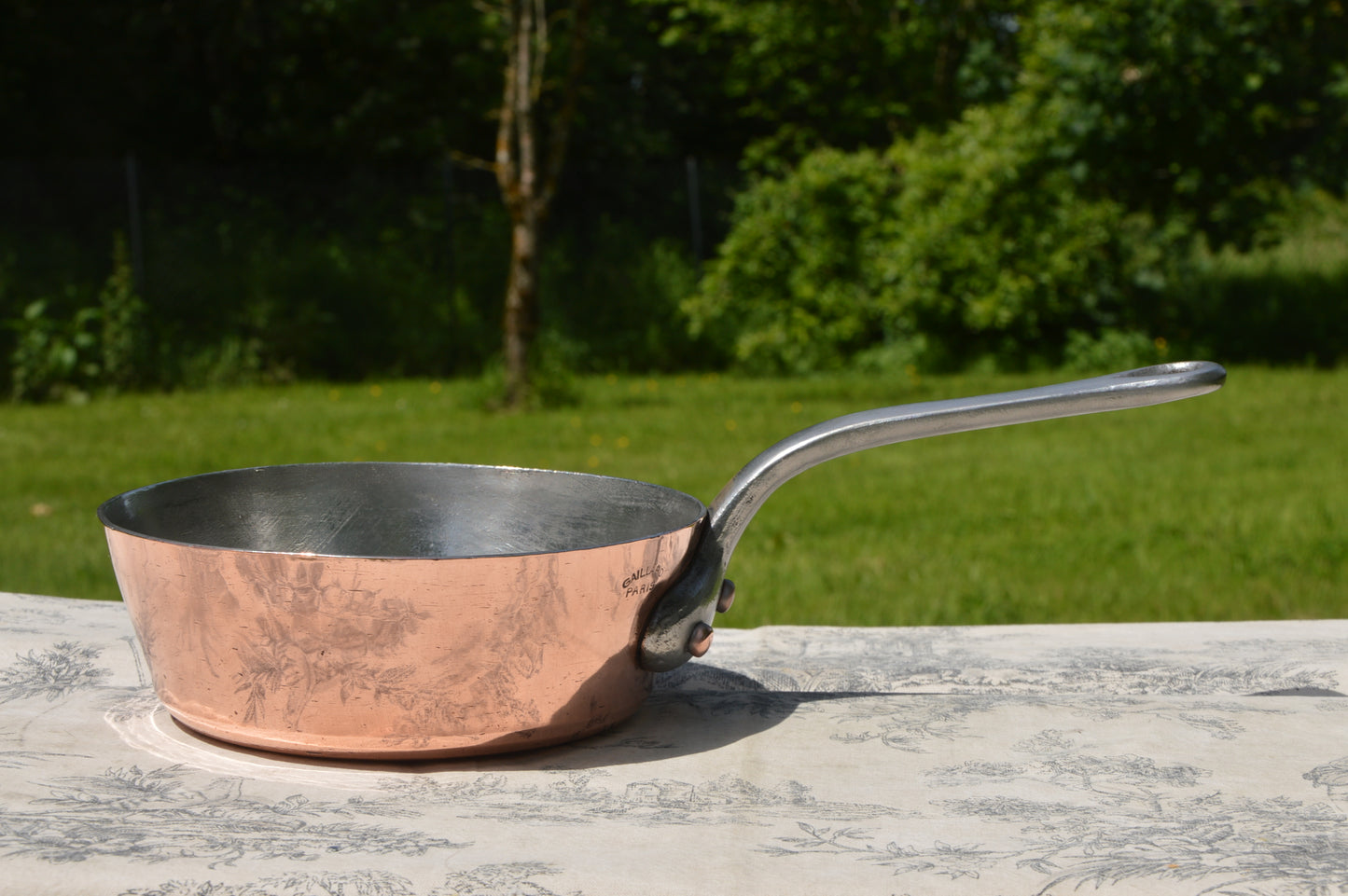 Gaillard Paris Copper Pan Sauteuse Evasee Windsor 2.4mm 18 cm 7" Vintage French Stamped Professional Cast Iron Handle New Hand Wiped Tin