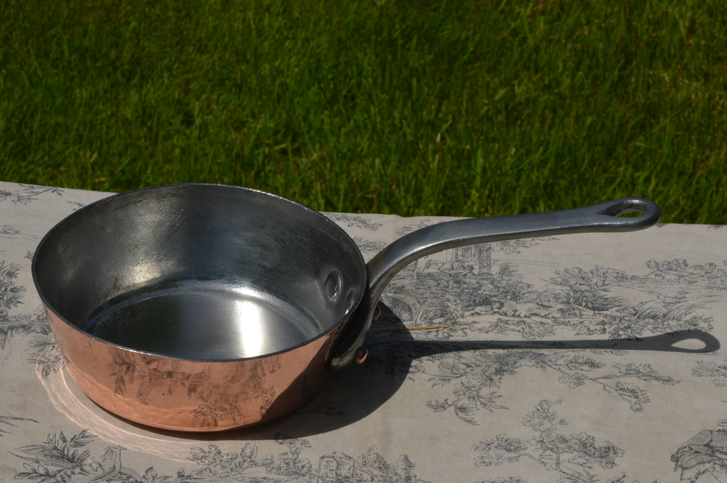 Gaillard Paris Copper Pan Sauteuse Evasee Windsor 2.4mm 18 cm 7" Vintage French Stamped Professional Cast Iron Handle New Hand Wiped Tin