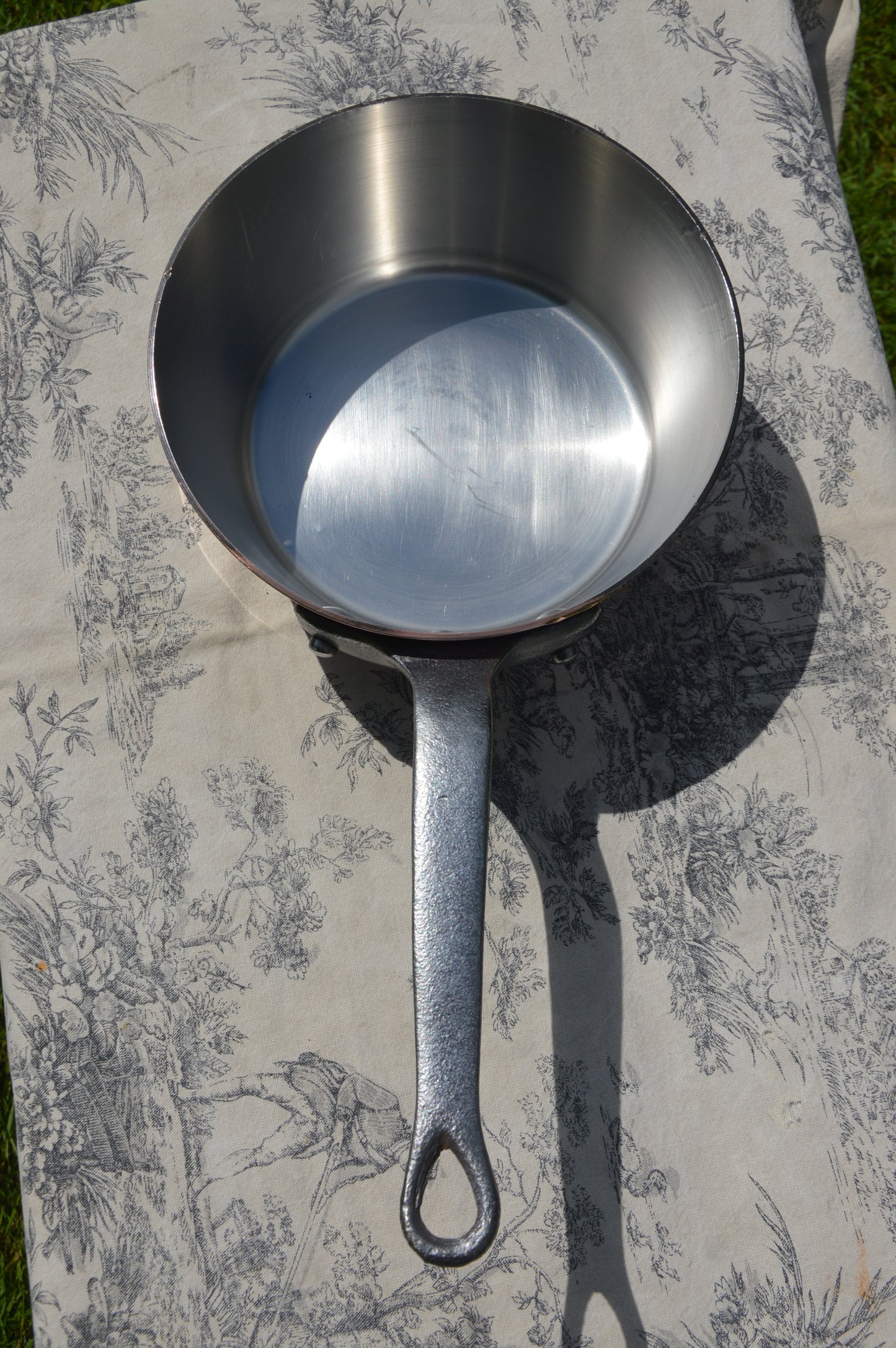 Mauviel Copper Sauteuse Évasée 8" 20cm 2.5mm Professional French Nickel-Lined Pot
