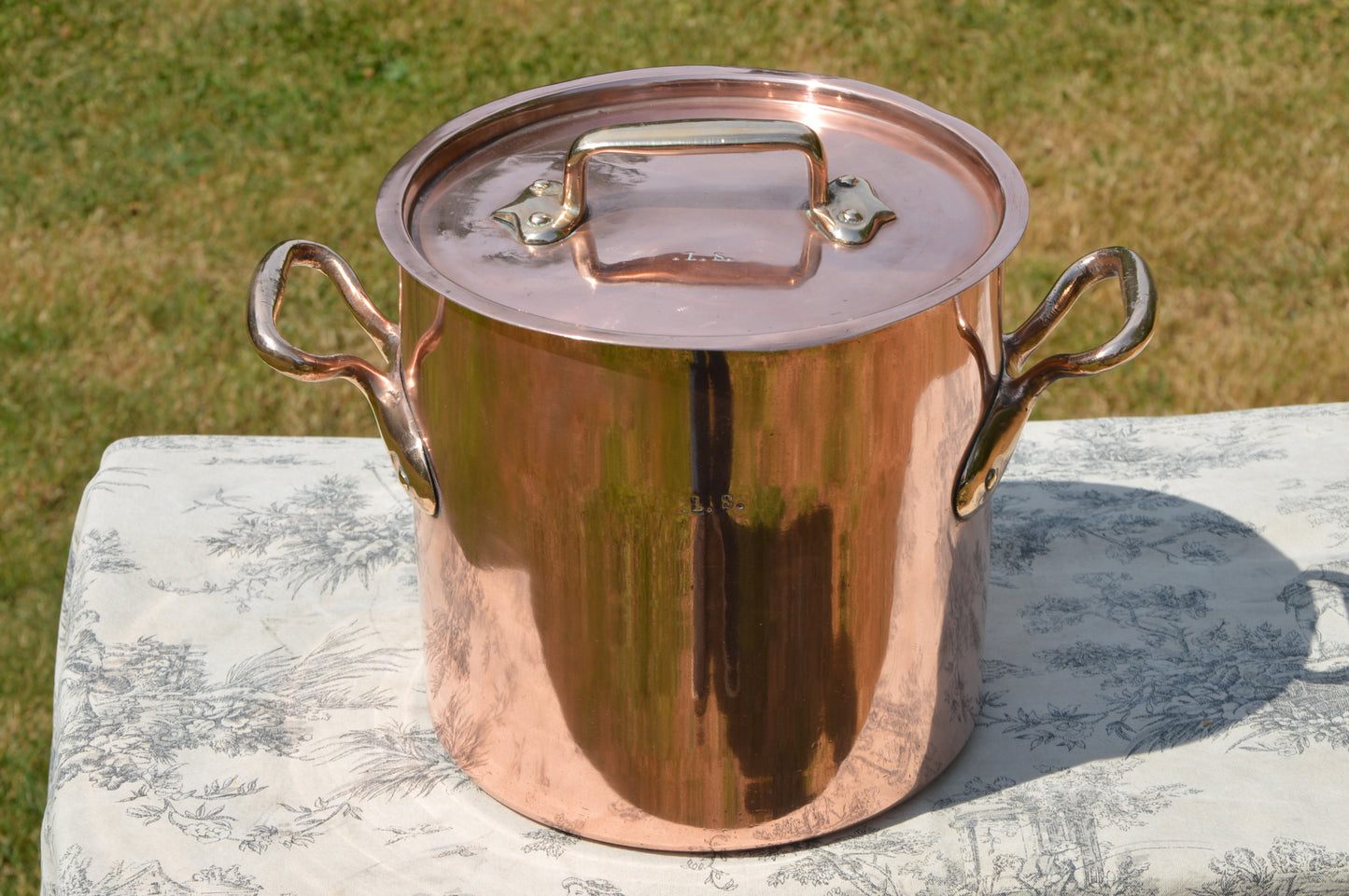 Antique Copper Stockpot Faitout Pan: Refurbished Villedieu French Marmite Pot