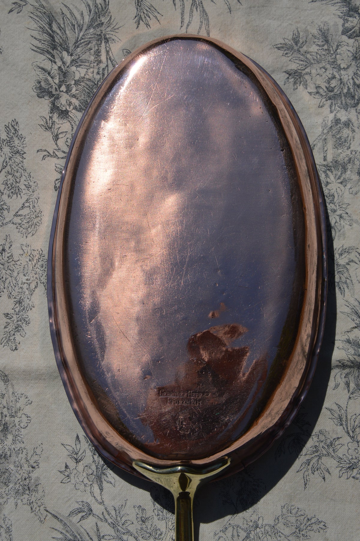 Poêle en cuivre Gebruder Hepp 26 cm 10 1/4 pouces Cuivre allemand ancien Poêle à poisson restaurée
