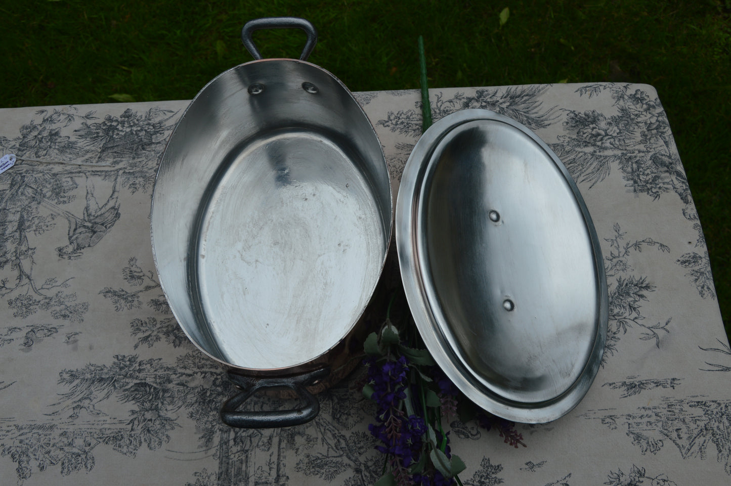 Antique Copper Casserole: French Oval Pot with Cast Iron Handles 24cm