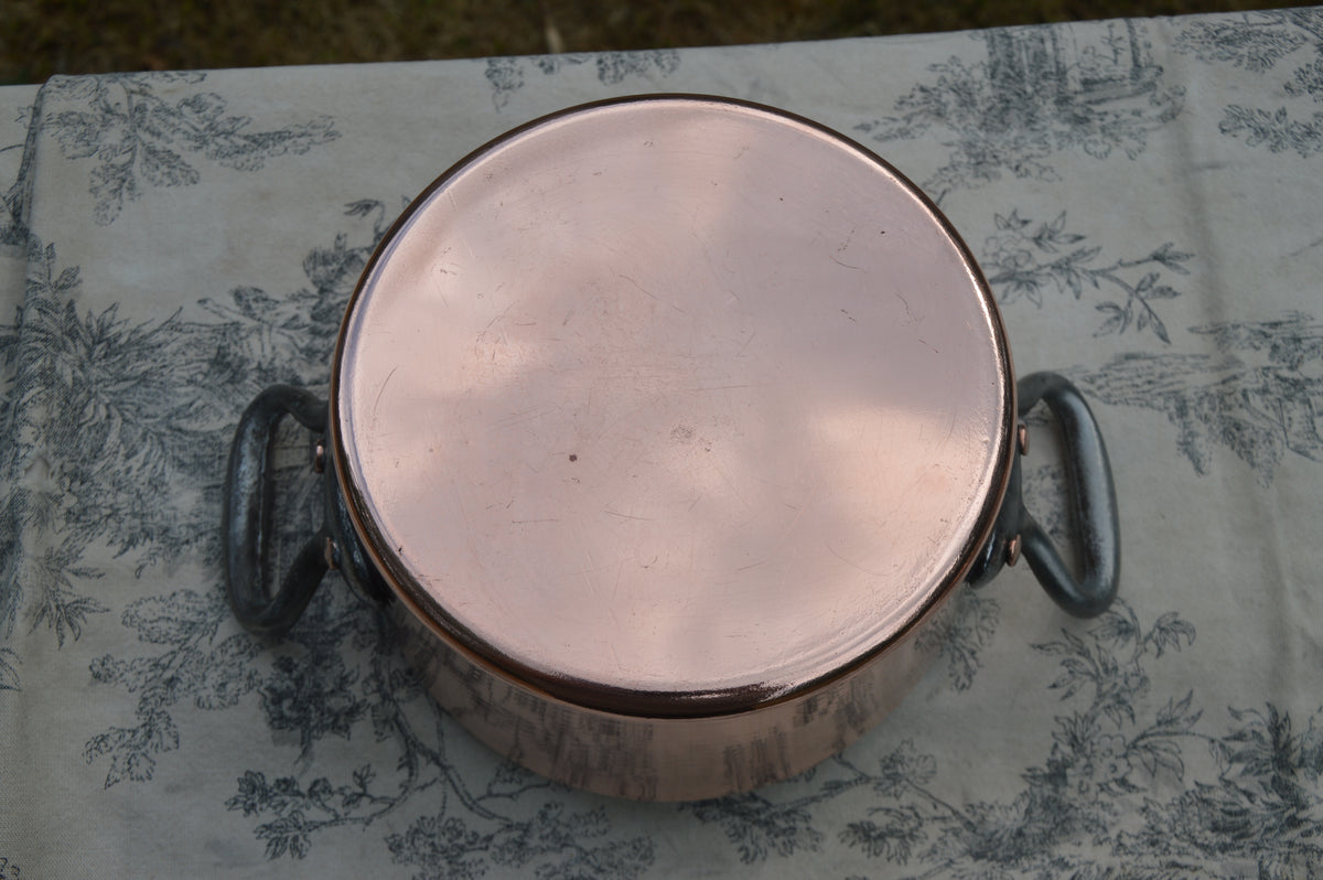Vintage French Copper Casserole Pan Pot Round  Dutch Oven New Artisan Hand Wiped Tin Lid Made in France 1.5mm Faitout Pot 16cm 6 1/4 Robust