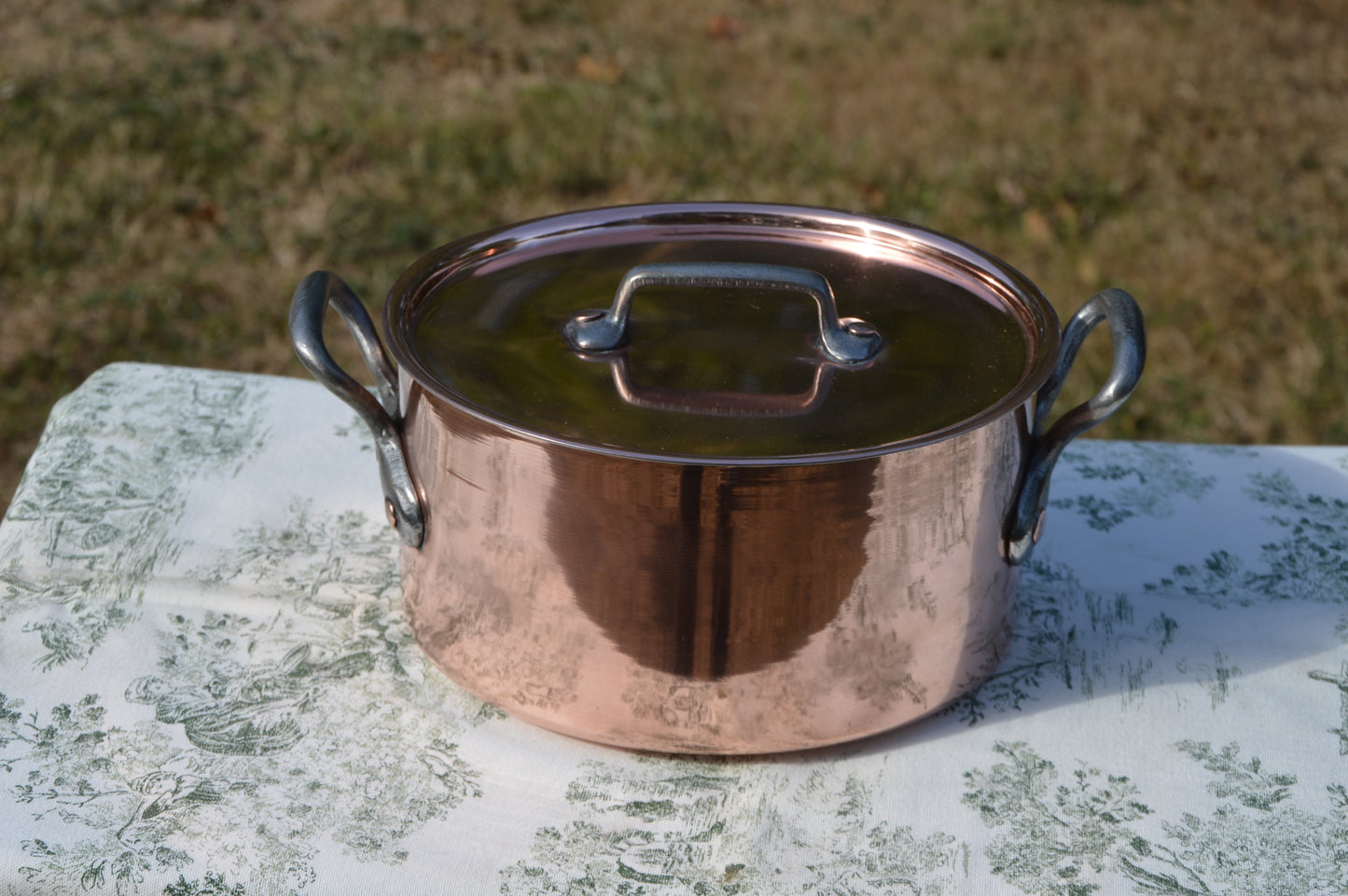 Vintage French Copper Casserole Pan Pot Round  Dutch Oven New Bill Cox Hand Wiped Tin France Made 2.3mm Faitout Pot 22.5cm 8 7/8
