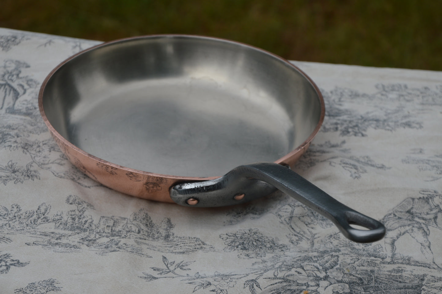 Vintage 3.3mm Copper Frying Pan Copper Saute Iron Handle Professional French Fabrication Francaise Skillet Nickel Lined Copper