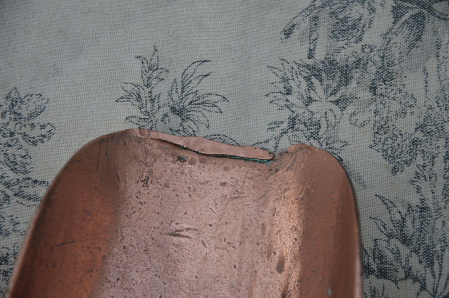 Antique Copper Scoop Pan Wooden Round Handle Traditional Manufacture