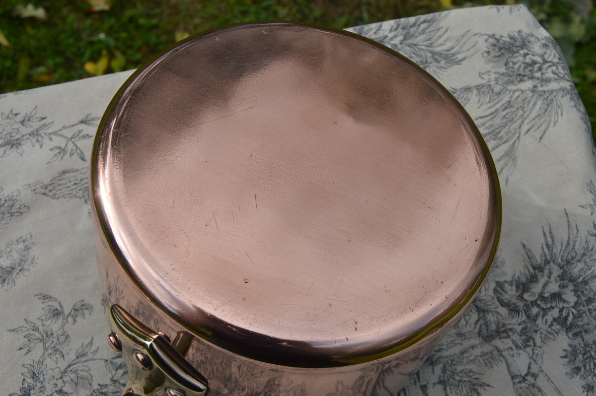 Vintage Copper Pan 18cm 7" French Professional Pot Saucepan New Atelier du Cuivre Tin 1.8mm Bronze Handle Edge Dent and Lid
