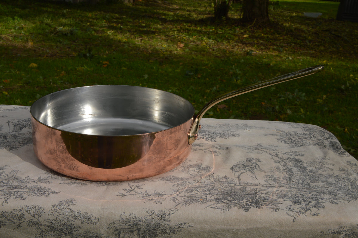 Made in France Saute Fry Skillet Pan 24cm 9 1/2" Made in France Stamped Vintage French Copper Pot Bronze Handle 3 Copper Rivets 1.7mm