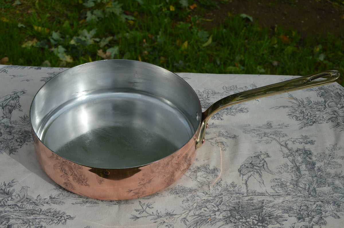 Made in France Saute Fry Skillet Pan 24cm 9 1/2" Made in France Stamped Vintage French Copper Pot Bronze Handle 3 Copper Rivets 1.7mm