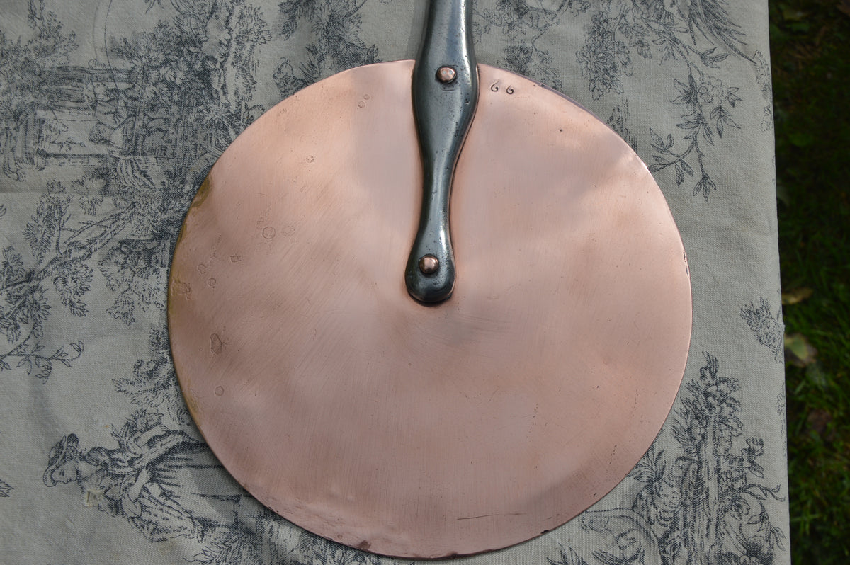 Copper Antique French Copper Lid 23cm 9 " 719g 1lb 9.4ozs New Tin Splash Lid Saucepan Lid Iron Handle Normandy Couvercle Plat