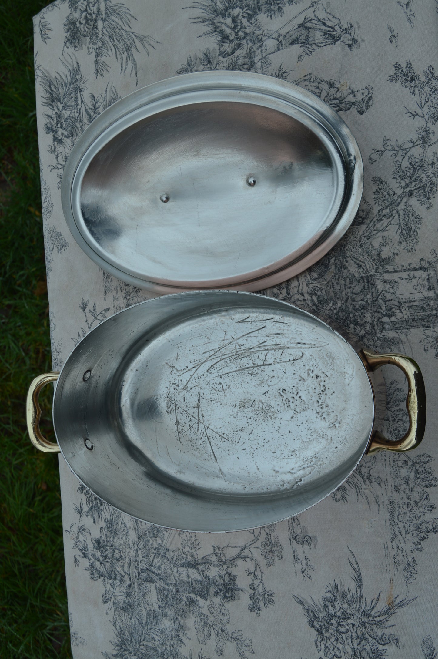 Antique French Copper Casserole, Cast Bronze Handles, New Tin Lining (24 cm)