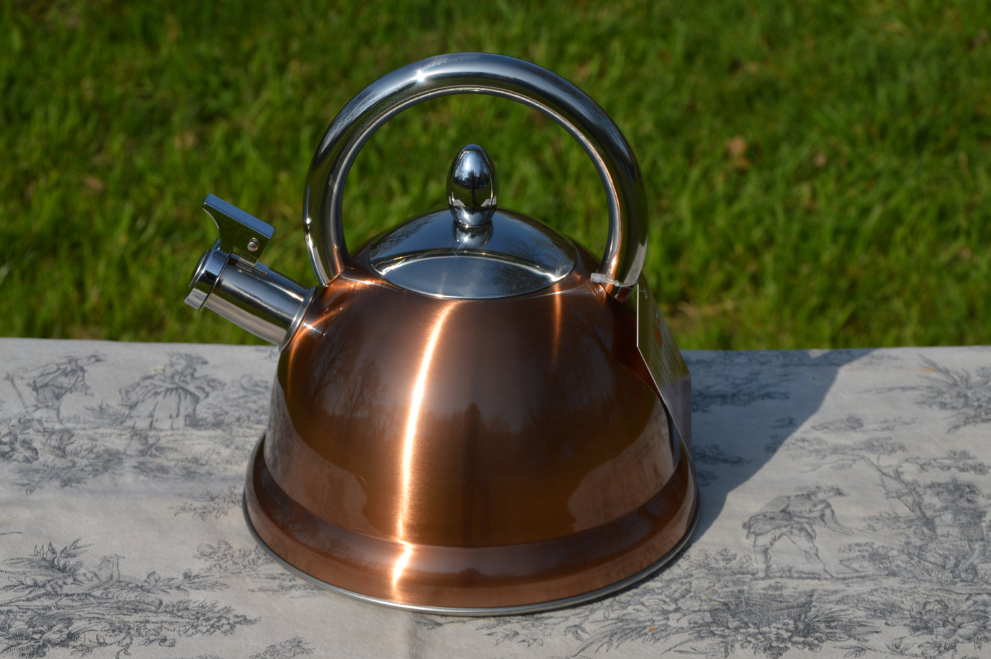 NKC Copper Kettle with Whistle 2.7 litres