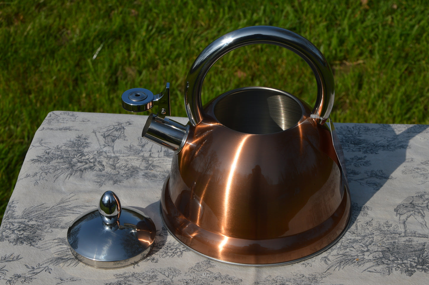 NKC Copper Kettle with Whistle 2.7 litres