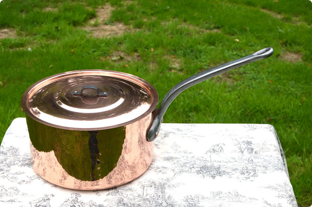 Mauviel Copper Pot: 28cm Hammered Saucepan, Cast Iron Handle, 3mm Professional