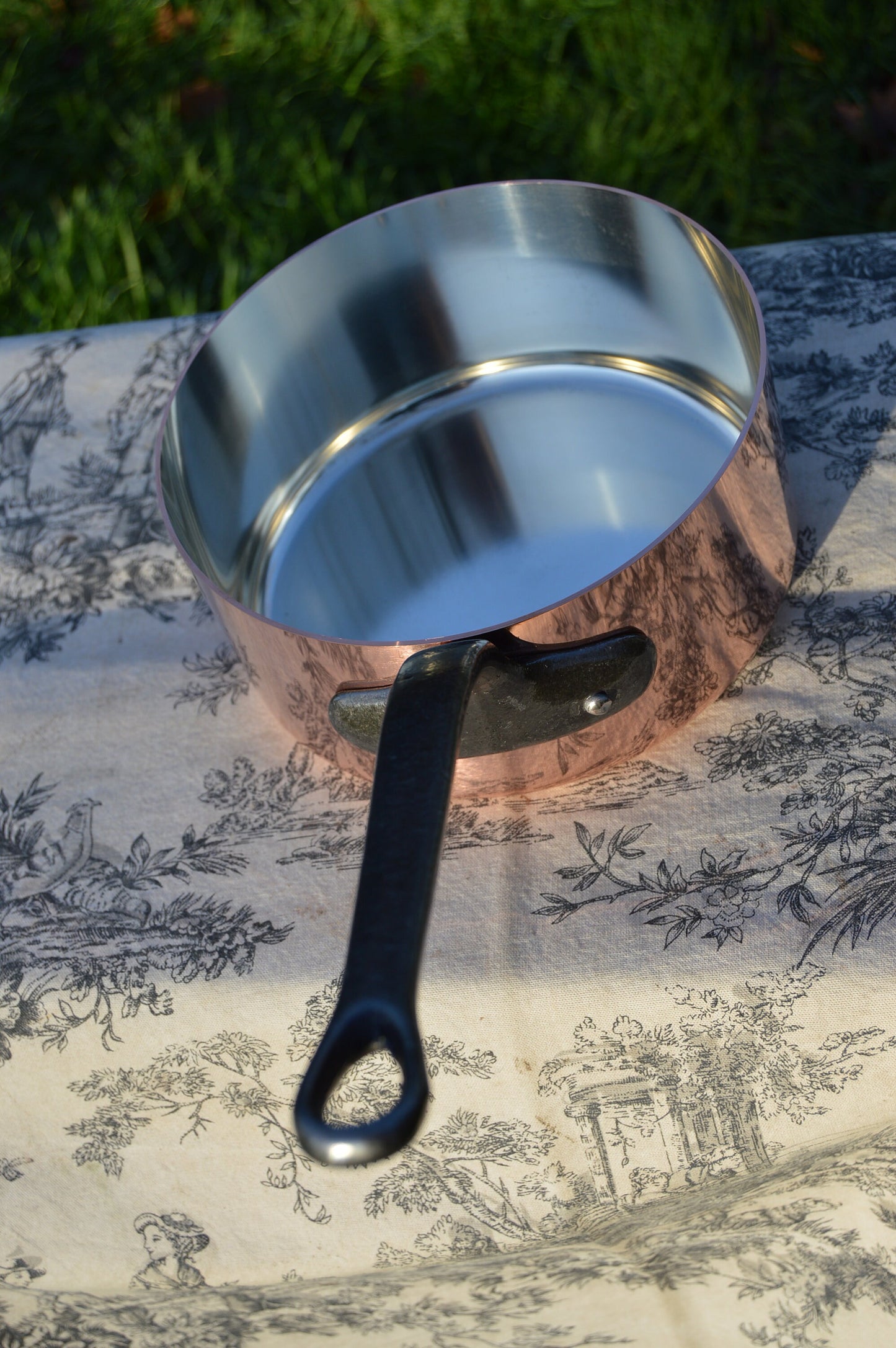 Nouveau NKC 18 cm Poêle en cuivre doublée d'étain 1,6 mm Cuisine professionnelle normande Pot en cuivre Poignée en fer Rivets en acier Fabriqué en France 18 cm 7 po Casserole