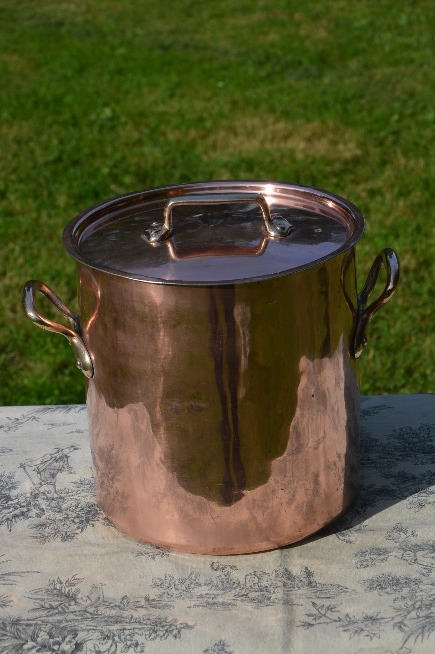 Antique Copper Stockpot Faitout Pan: Refurbished Villedieu French Marmite Pot