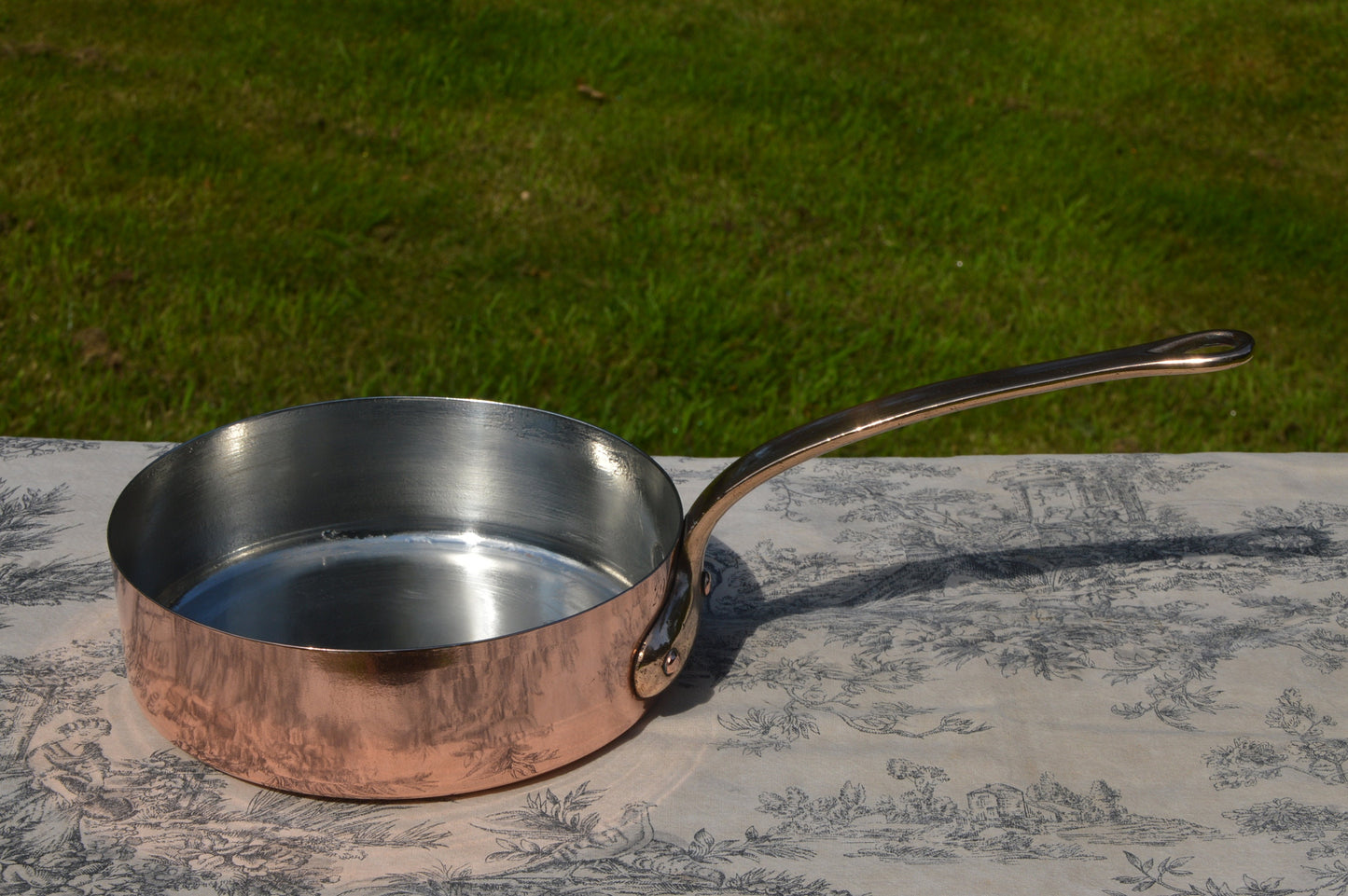 Antique Copper Saute 1.2mm Copper Saute Fry Pan New Artisan Tin Lining Thick Bronze Handle Copper Rivets 20cm 8"