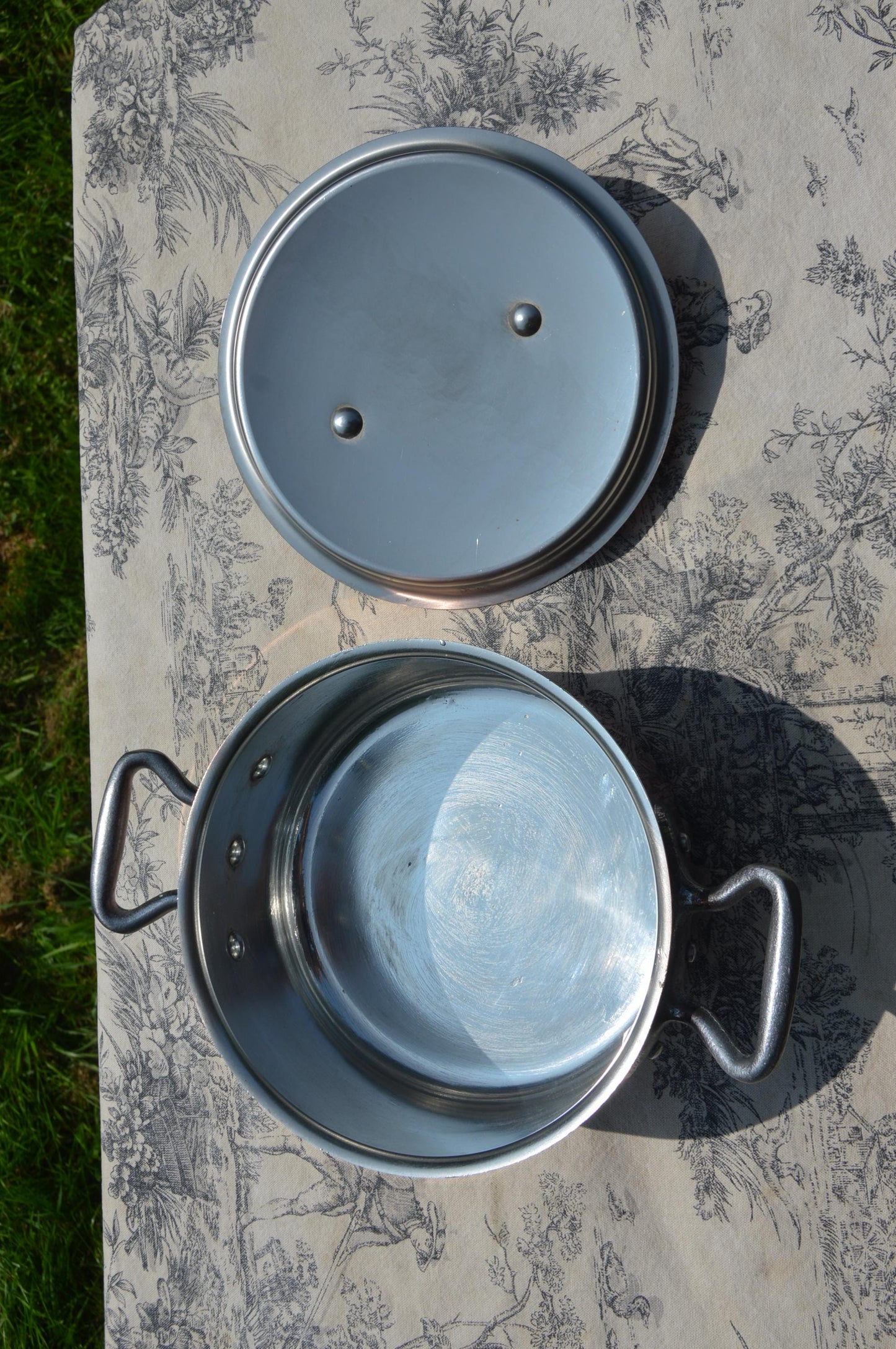 Vintage French Copper Casserole Pan Pot Round  Dutch Oven New Artisan Hand Wiped Tin Lid Made in France 2mm Faitout Pot 16cm 6 1/4 Robust