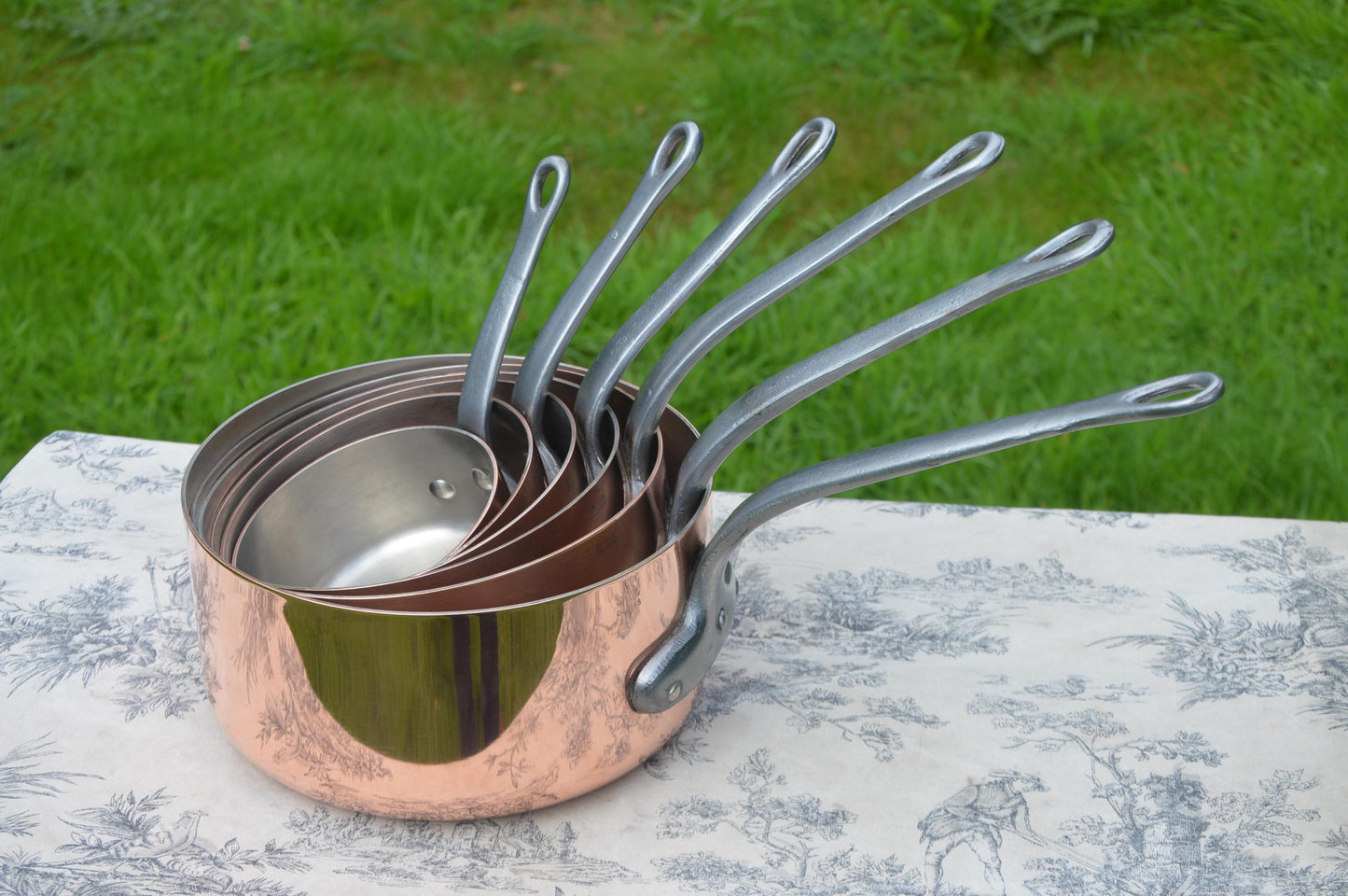 Copper Pans Vintage French 1.9-2.1mm Five Graduated Commercial Quality Copper Rivets Nickel Lined Robust Restaurant Catering Pans