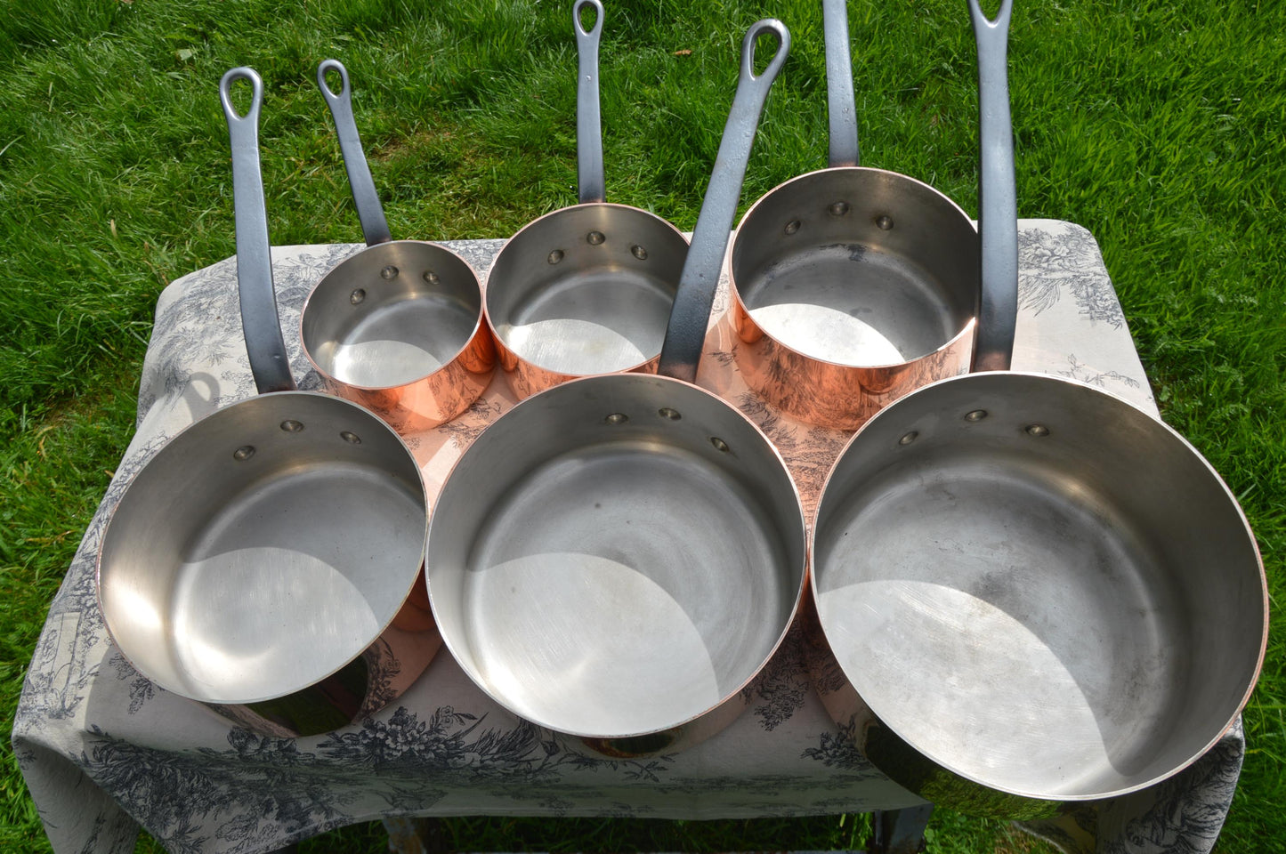 Copper Pans Vintage French 1.9-2.1mm Five Graduated Commercial Quality Copper Rivets Nickel Lined Robust Restaurant Catering Pans