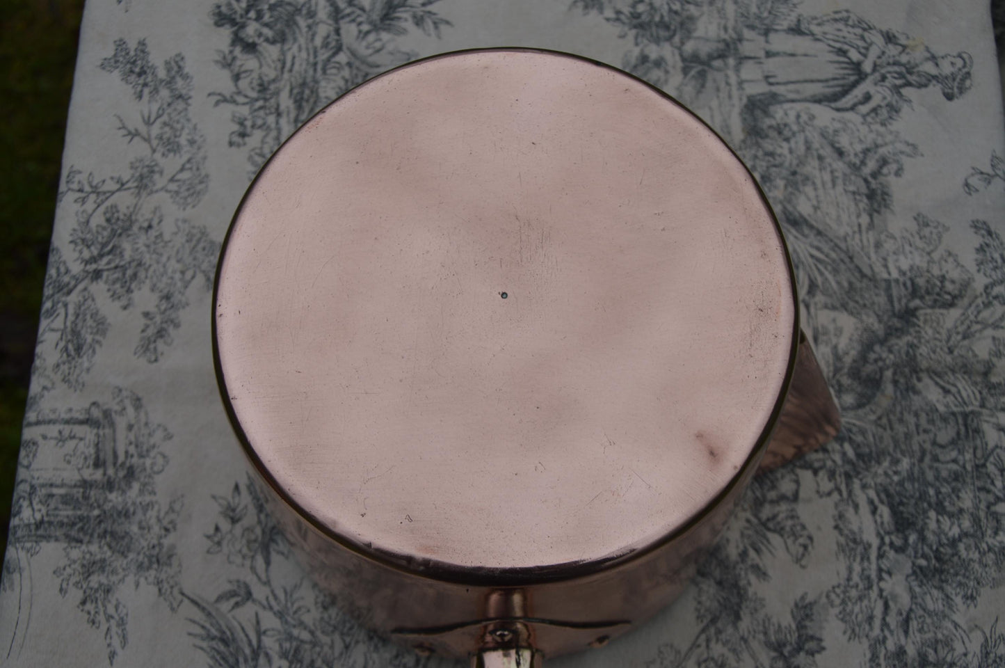 Antique Copper Bakery Pan: Tinned Chef Pâtissier Pan with Spout