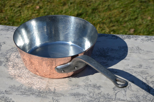 French Copper 2mm Sauteuse Evasee Pan Windsor New Atelier du Cuivre Tin Lined Vintage Professional Windsor 8 5/8" 22cm Fabrication Francaise