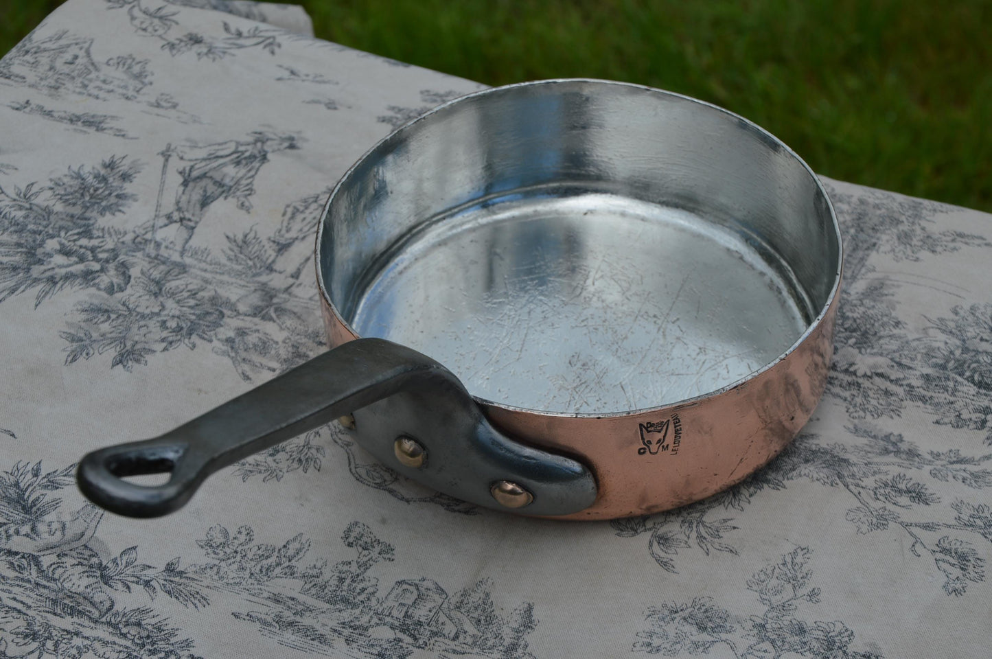 Antique Le Louveteau Copper Sauté Pan 2.6mm: 18cm 7 inches French Kitchenware