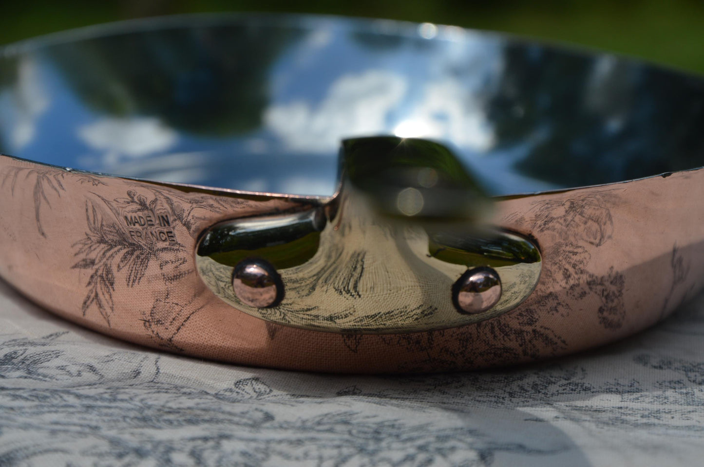 Vintage Saute Oval Fry Pan 1.3mm Copper Pan New Hand Wiped Tin Fish Pan 26cm 10 1/4" French Professional 1.3mm Bronze Handle