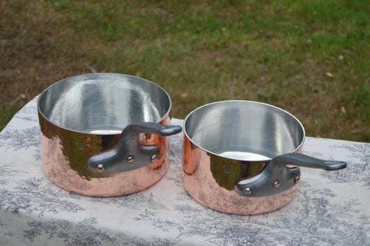 Two Vintage Chomette Favor Saucepans French Copper 18cm 7" 20cm 8" 3mm New Tin Lined Good Sized Professional Sauce Pan 5.2 k Iron Handles