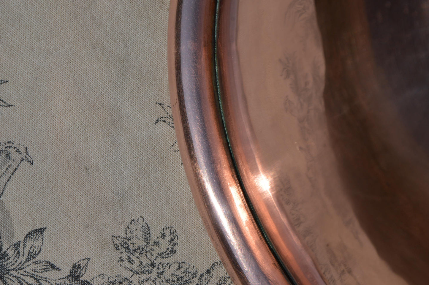 Antique Copper Bowl Cul De Poule 28cm 11" Big French Copper Full Round Mixing Bronze Ring Handle Heavy Solid Rolltop Ring Dents